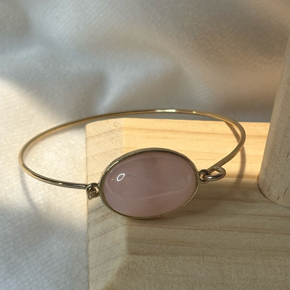 Elegant Gold and Pink Stone Bracelet